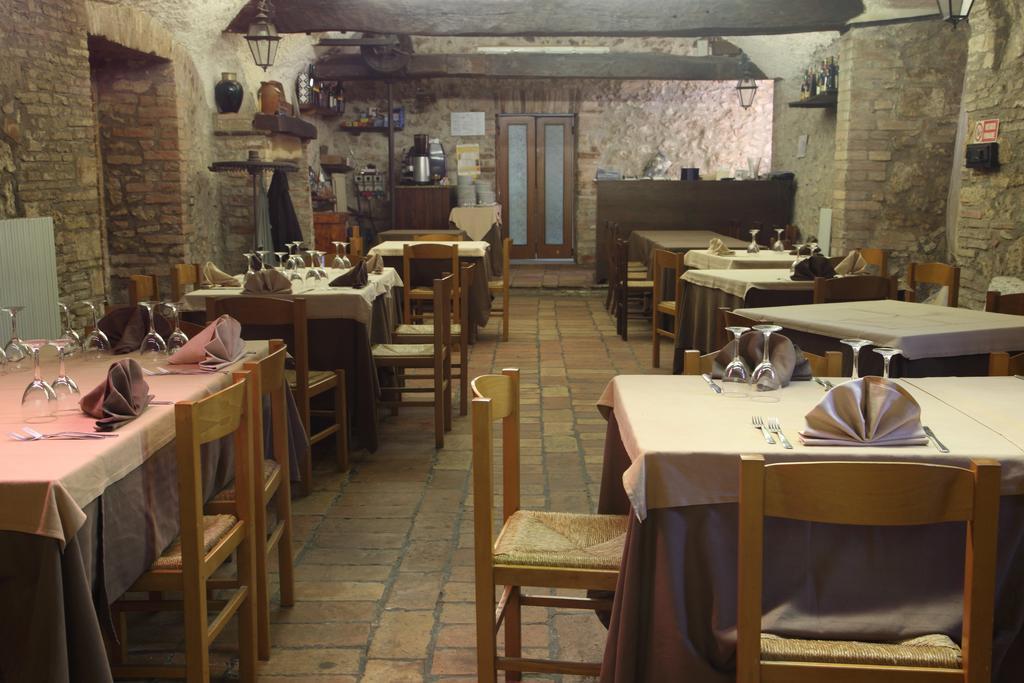 Il Vecchio Mulino Villa Massa Martana Exterior photo