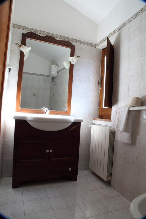 Il Vecchio Mulino Villa Massa Martana Room photo