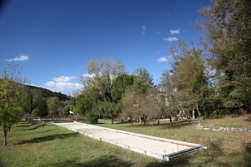 Il Vecchio Mulino Villa Massa Martana Exterior photo