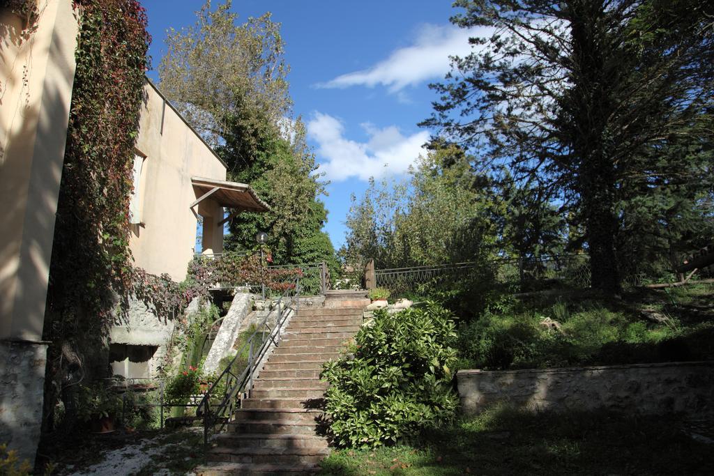 Il Vecchio Mulino Villa Massa Martana Exterior photo