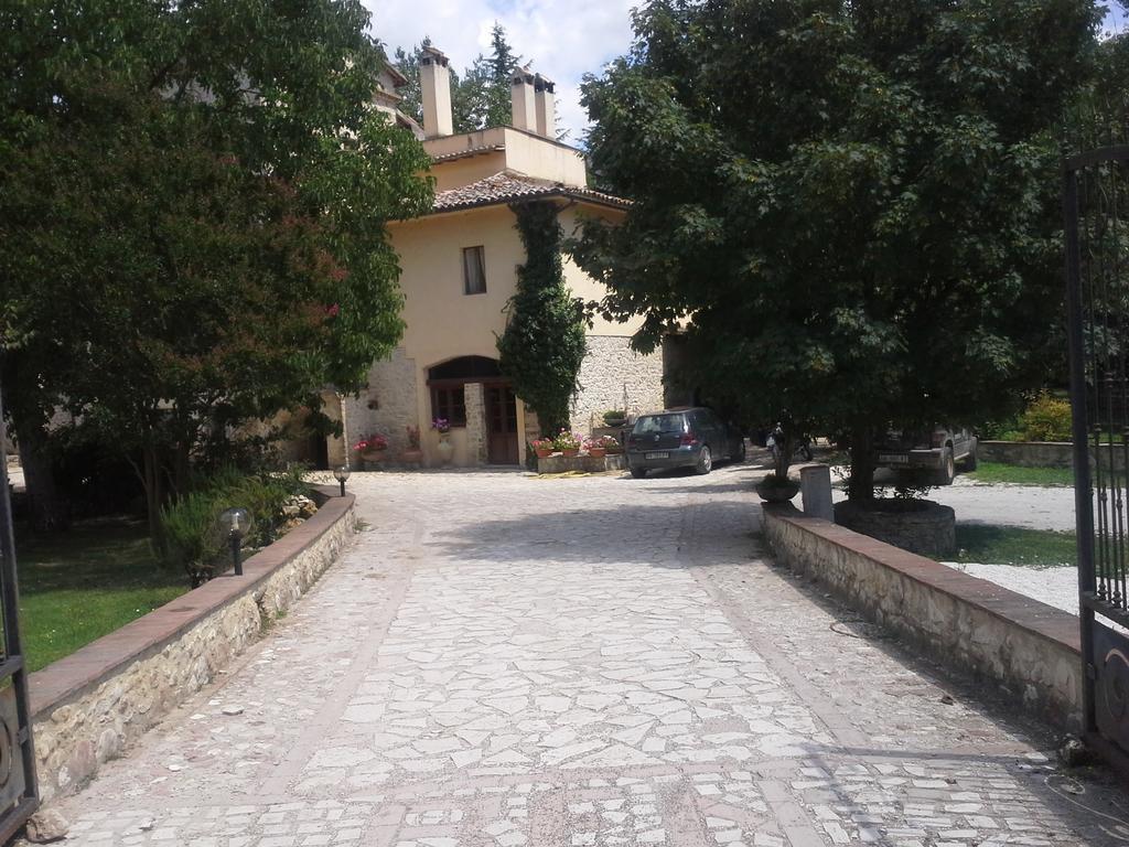 Il Vecchio Mulino Villa Massa Martana Exterior photo