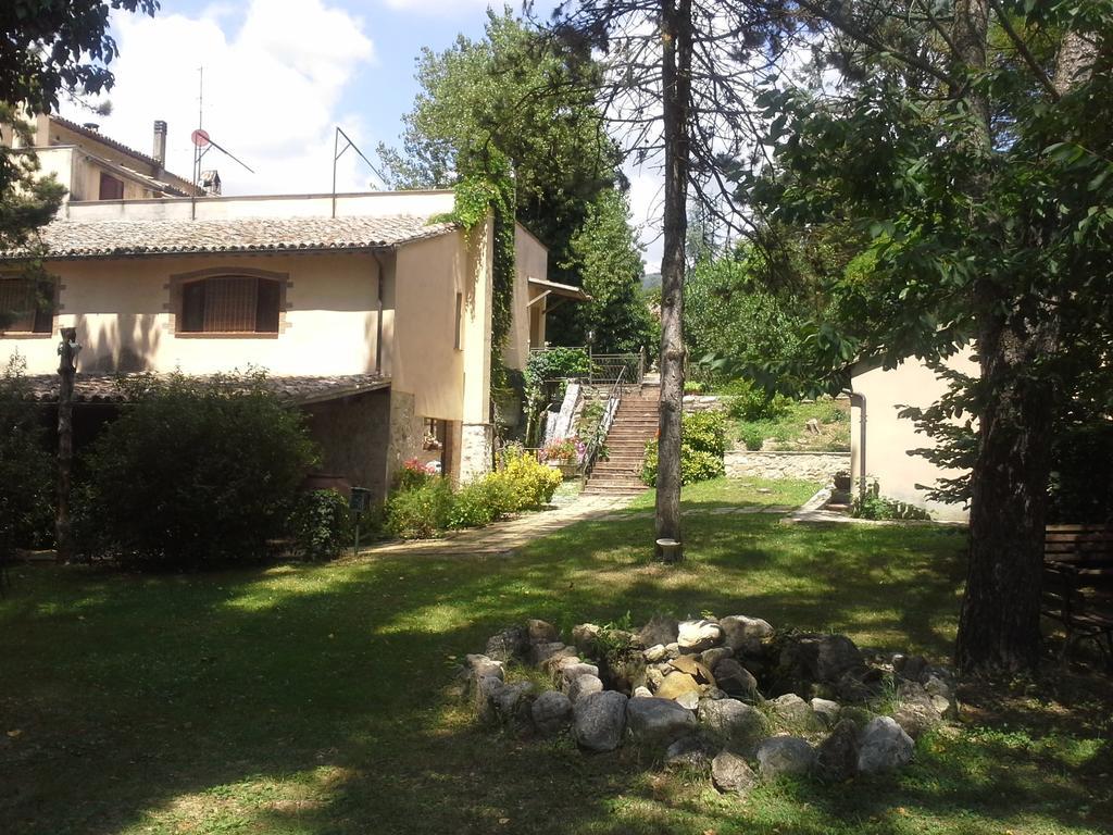 Il Vecchio Mulino Villa Massa Martana Exterior photo