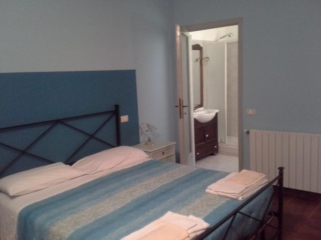 Il Vecchio Mulino Villa Massa Martana Room photo
